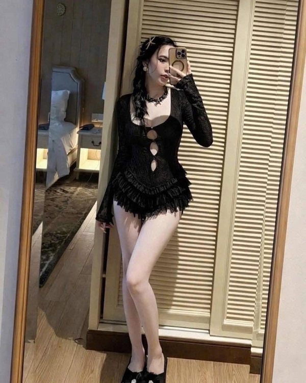 ảnh gái xinh bikini đen