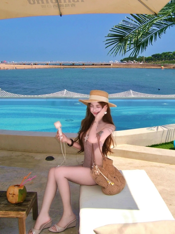 gái xinh bikini sex