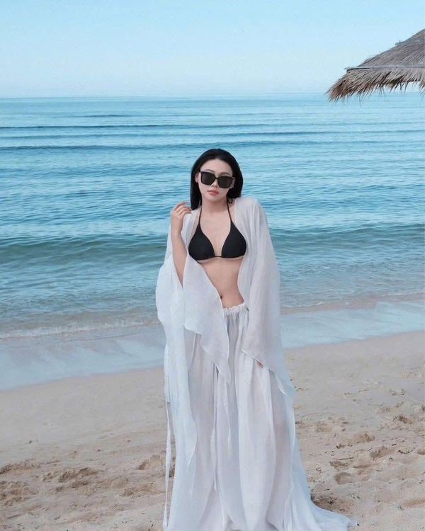 gái xinh việt nam bikini
