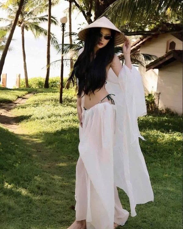 hình nền gái xinh bikini 48